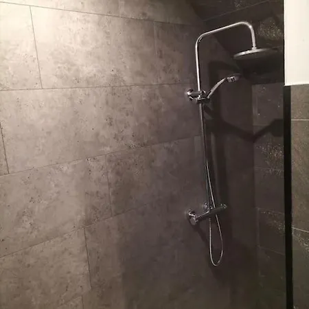 Pour 4prs Dans Maison Individuelle *